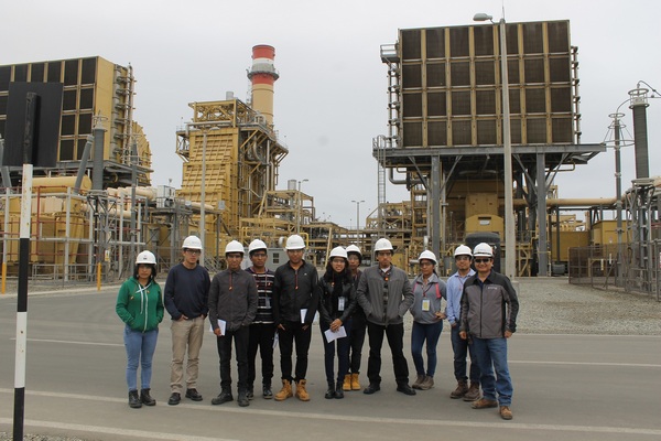 Miembros del VIII Congreso Peruano de Ingeniería de Procesos visitó la Central Térmica de Fenix P