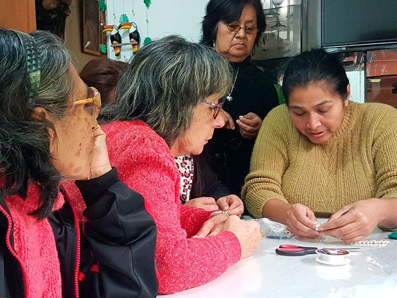 Fenix recibe reconocimiento por su labor con los adultos mayores