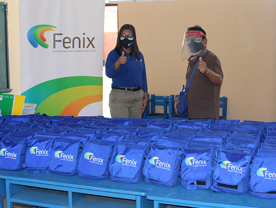 Fenix entrega útiles escolares a instituciones educativas de Chilca