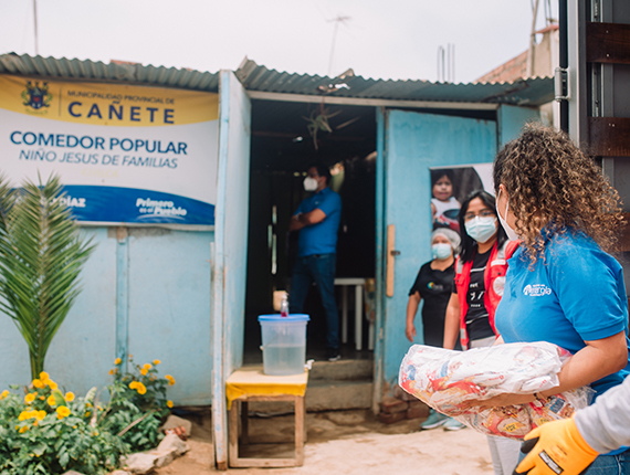 Héroes contra el hambre: Fenix en alianza con banco de alimentos Perú dona 4 toneladas de víveres a comedores populares de Chilca