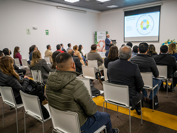 FENIX realizó encuentro anual con proveedores