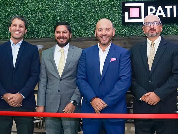 Grupo Patio y Fenix inauguran primera electrolinera en edificio multicorporativo