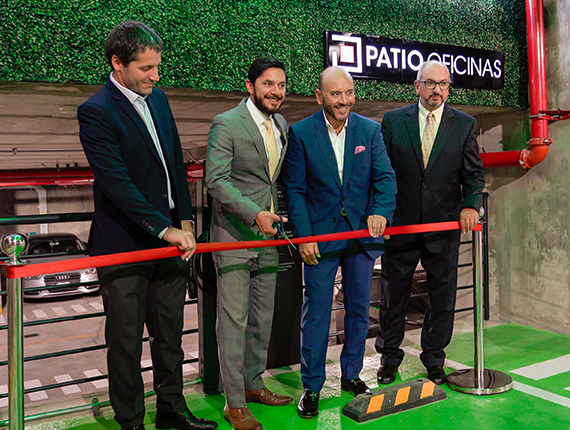 Grupo Patio y Fenix inauguran primera electrolinera en edificio multicorporativo