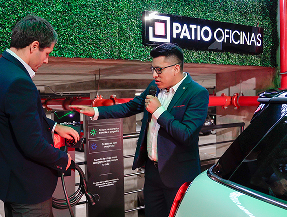 Grupo Patio y Fenix inauguran primera electrolinera en edificio multicorporativo