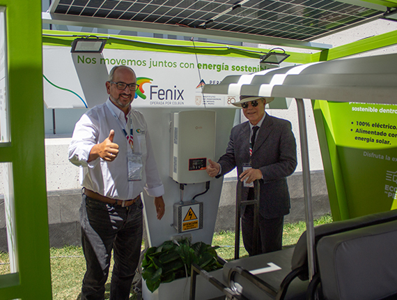 Fenix y el Instituto de Ingenieros de Minas lanzan el Ecomóvil  de Perumin
