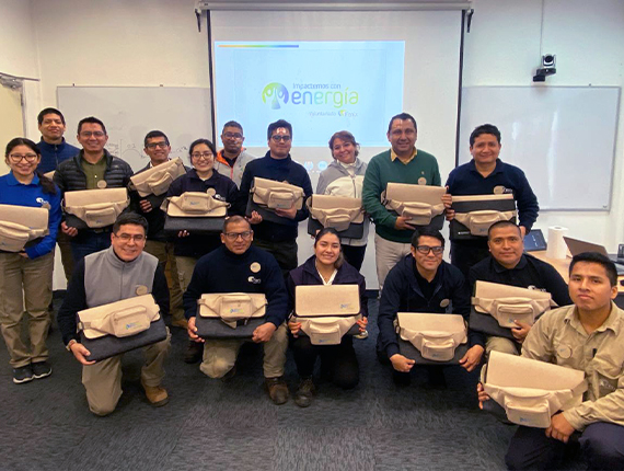 Fenix lanza la edición 2024 de su programa de voluntariado “Impactemos con Energía”